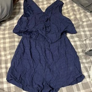 Navy blue romper size Large, outgrew but loved how it looked on me
